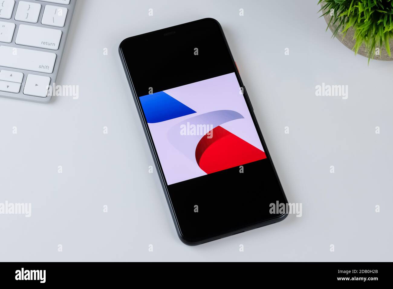 Logo dell'app American Airlines sullo schermo di uno smartphone. Foto Stock