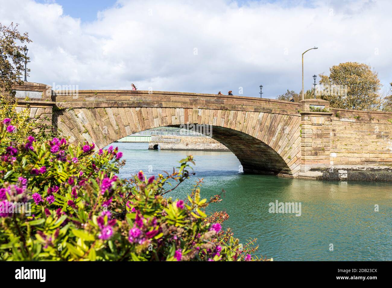 Portland Stone costruì il Duca del ponte del Devonshire, sul fiume Colligan a Dungarvan, nella contea di Waterford, Irlanda, Foto Stock