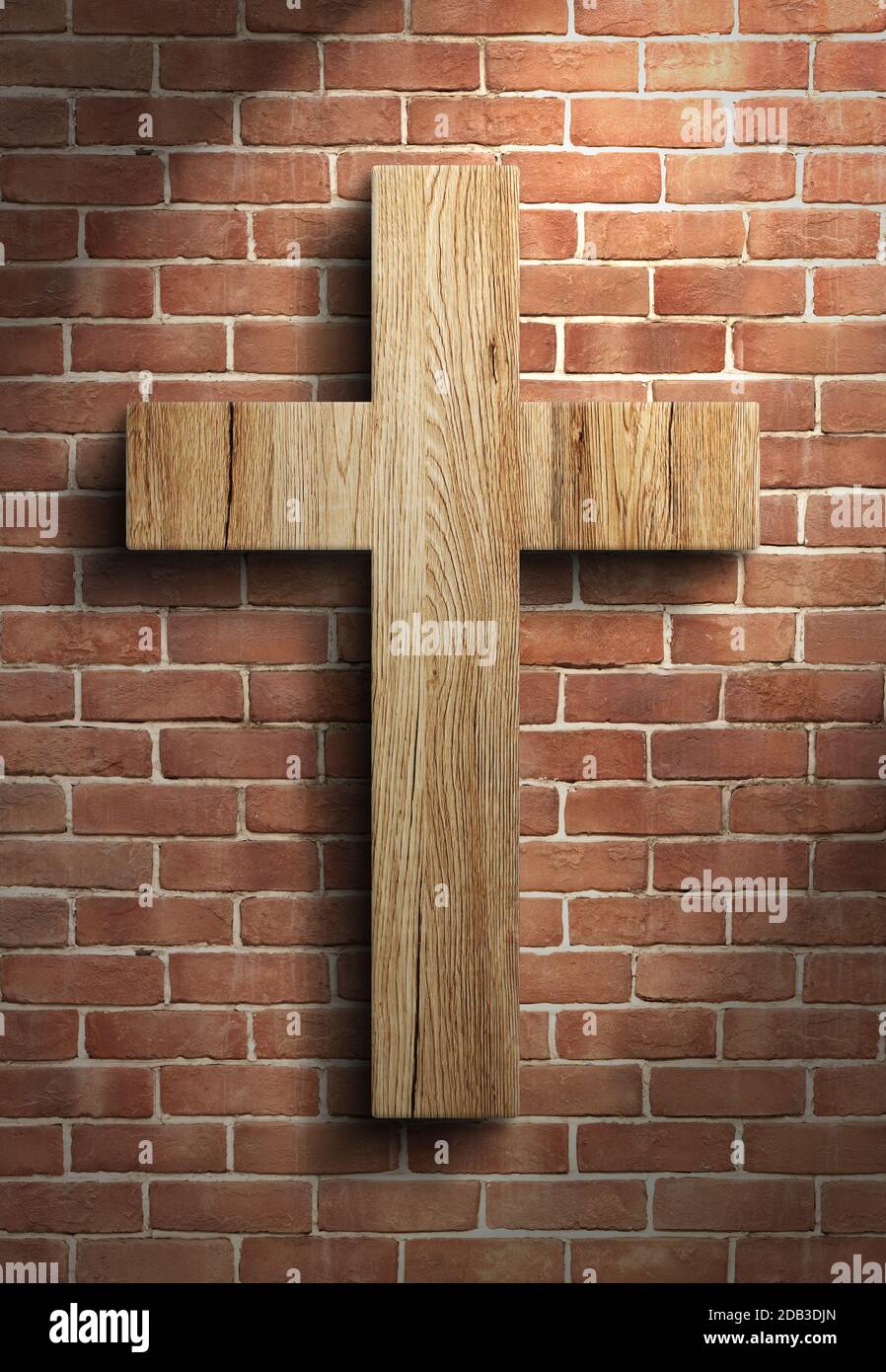 Cristianesimo croce di legno di gesù cristo segno e mattoni rossi parete con faretto e ombre Foto Stock