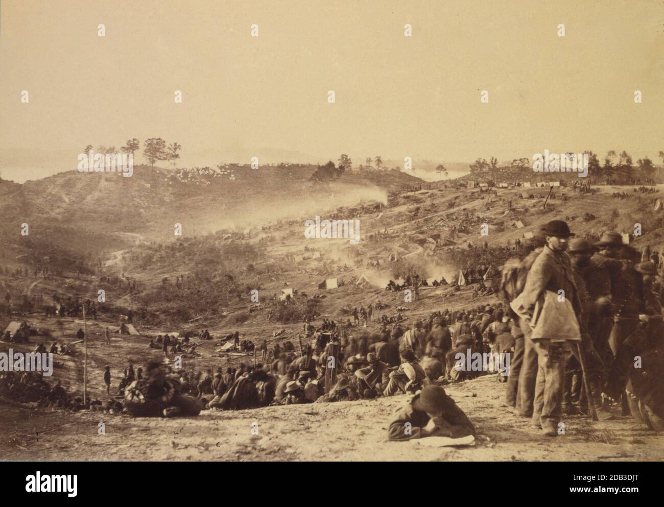 Prigionieri confederati a Belle Plain Landing, Va., catturati con Johnson's Division, 12 maggio 1864. Foto Stock