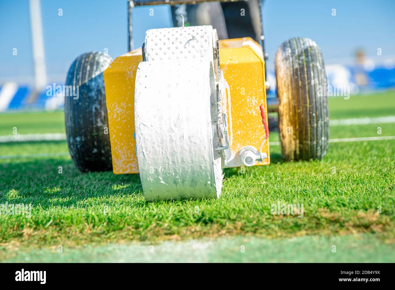 Contrassegni del campo di calcio: Contrassegno centrale, linea centrale, cerchio centrale, aree di penalità, aree di obiettivo, quadrante d'angolo Foto Stock