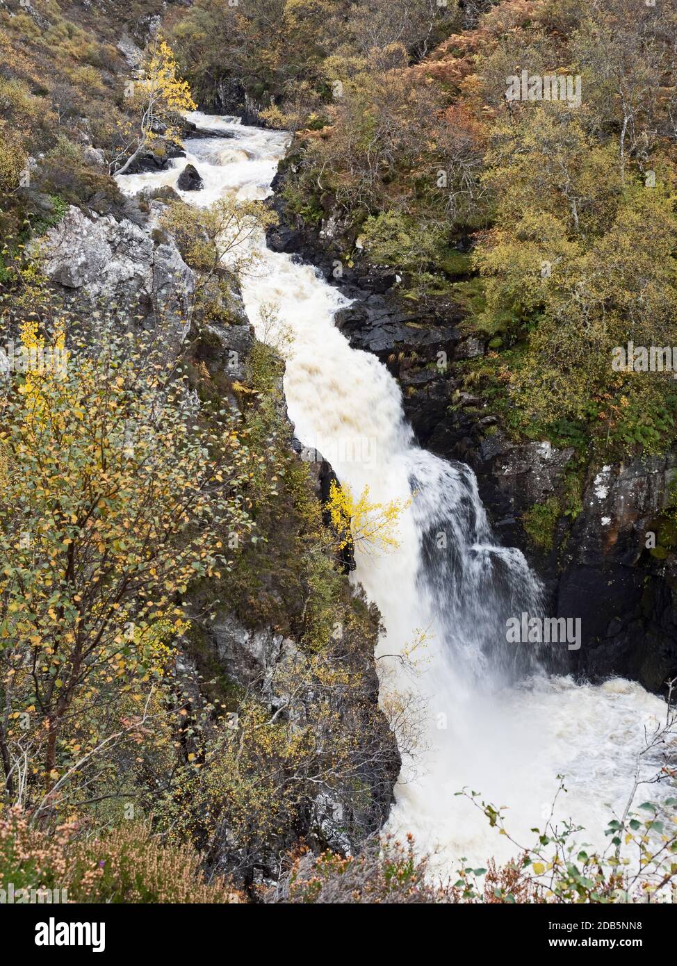 Cascate di Kirkaig vicino a Lochinver, North West Highlands, Scozia, autunno Foto Stock