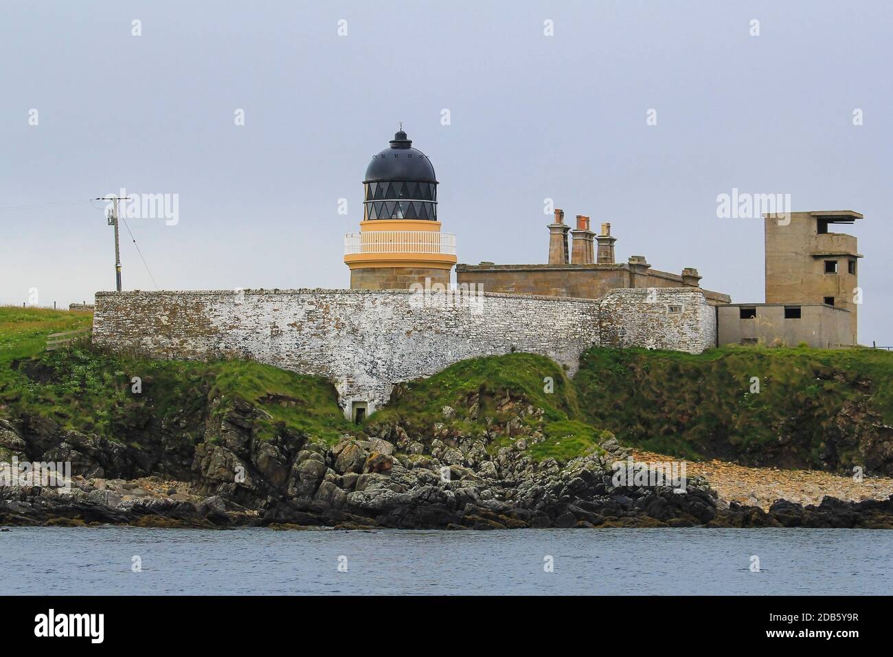 Vista del faro di Orkney sull'isola di Graemsay Foto Stock