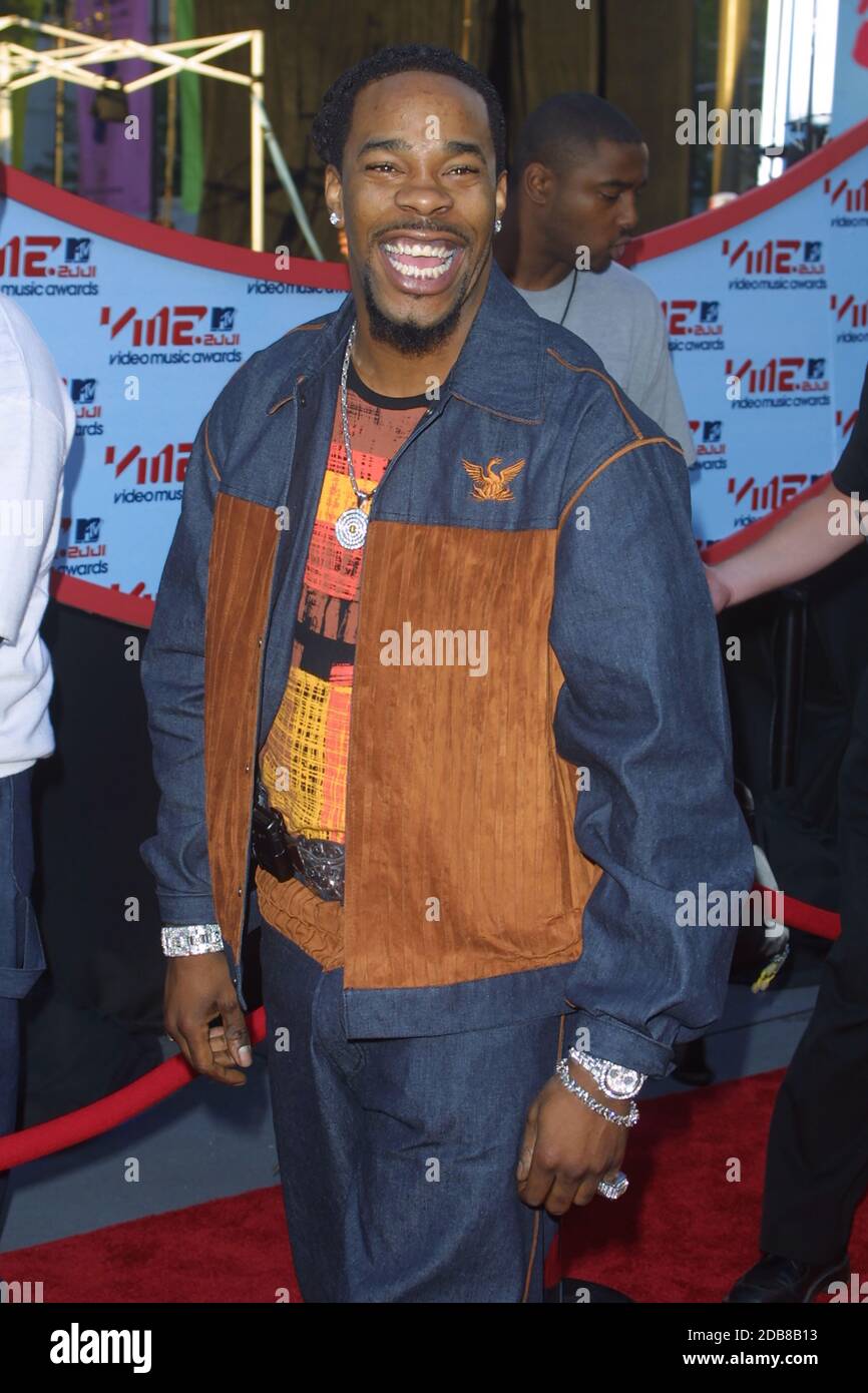 Busta Rhymes arriva al MTV Video Music Awards 2001 che si è tenuto alla Metropolitan Opera House al Lincoln Center il 6 settembre 2001 a New York. Foto Stock