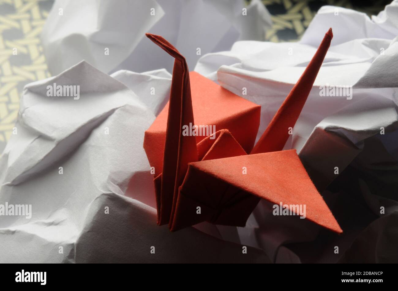 Origami giapponesi a forma di gru Foto Stock