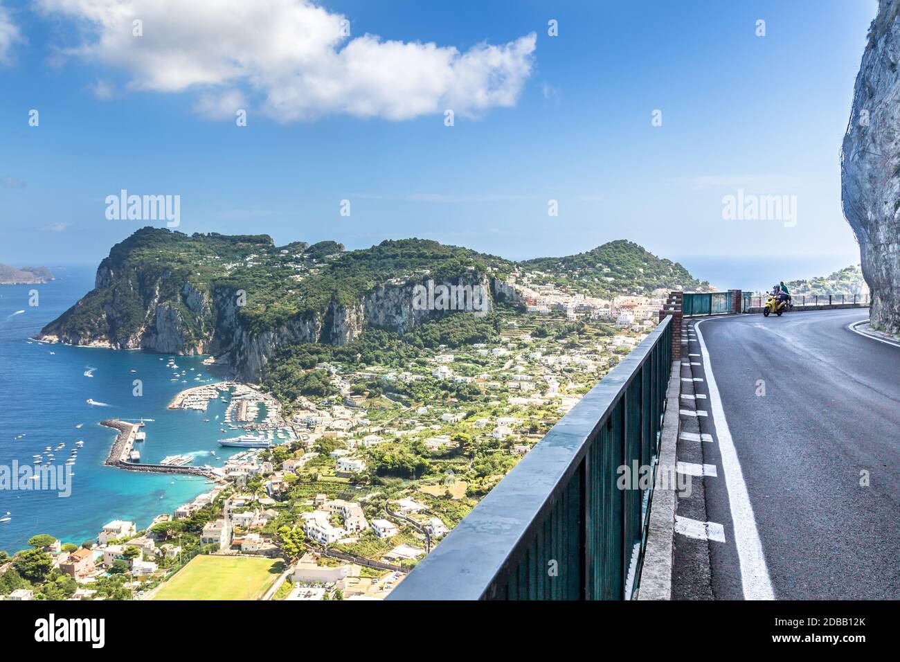 Costiera Amalfitana, Mare Mediterraneo, Italia. Foto Stock