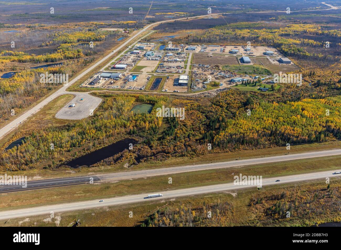 Vista aerea del Rickards Landing Industrial and Business Park a sud di Fort McMurray, Alberta Canada. Foto Stock
