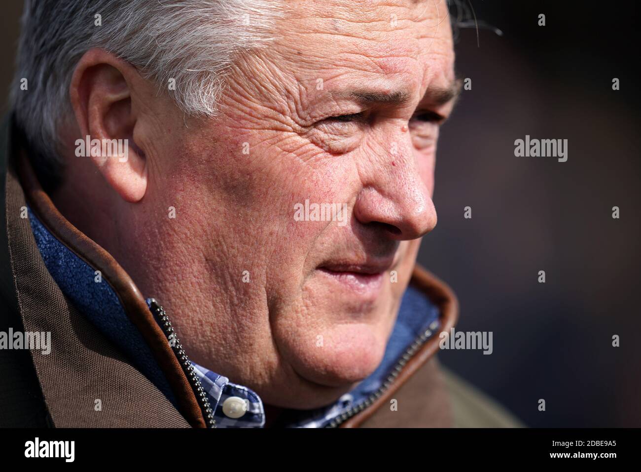 File foto datata 14-03-2020 del Trainer Paul Nicholls. Foto Stock