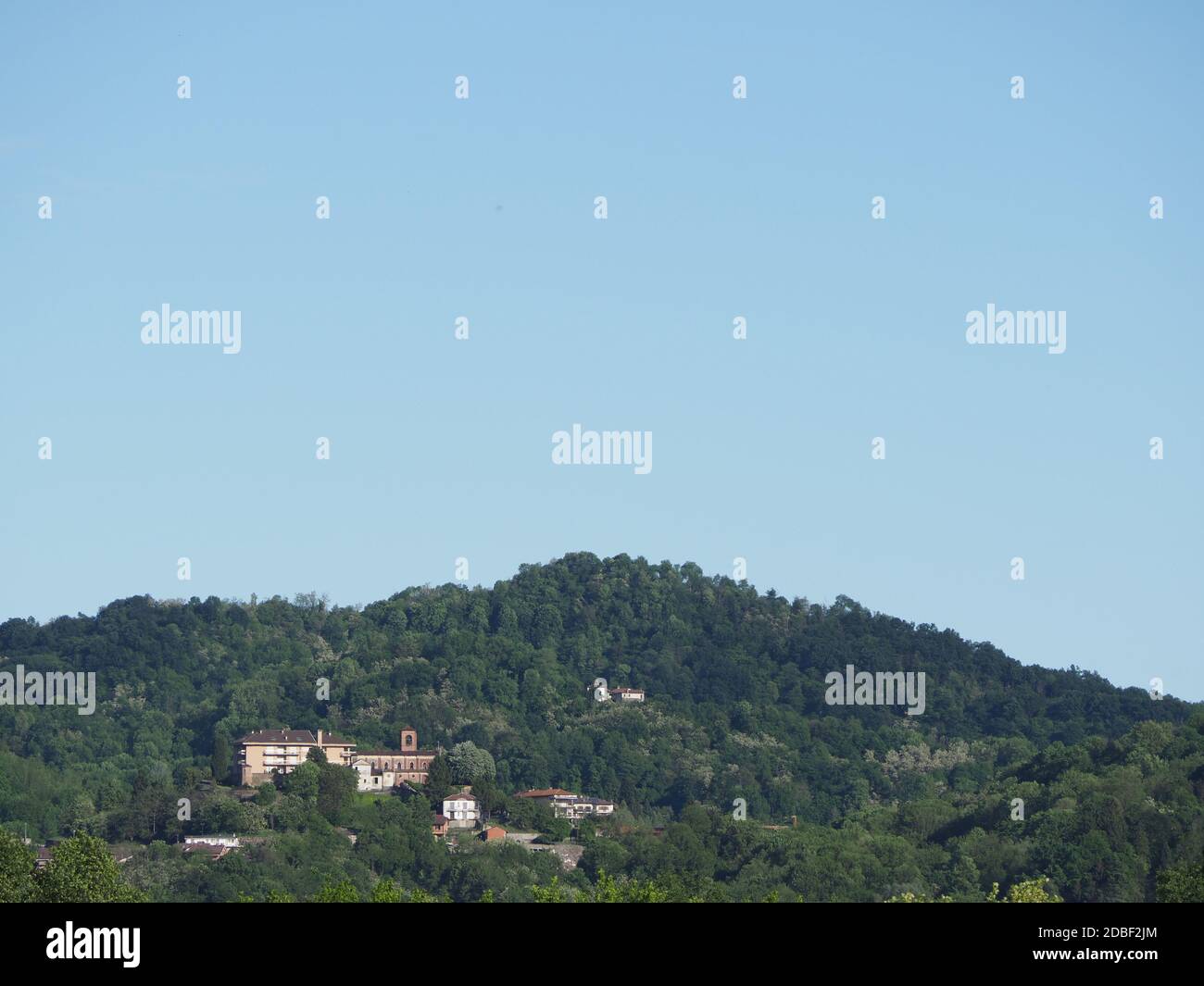 Chiesa di San Claudio sulle colline di Castiglione Torinese Foto Stock