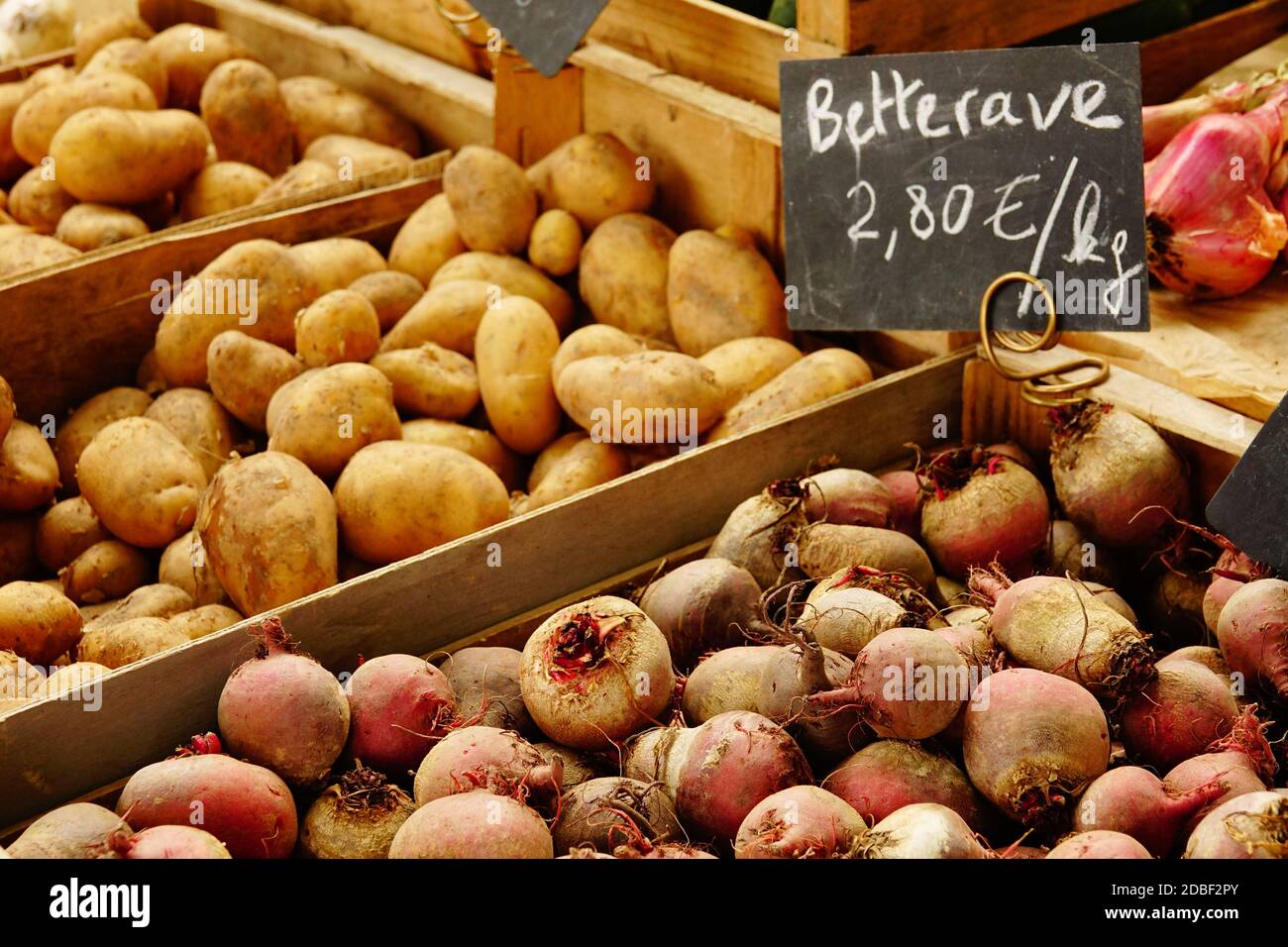 Mercato della verdura a Lione, Francia Foto Stock