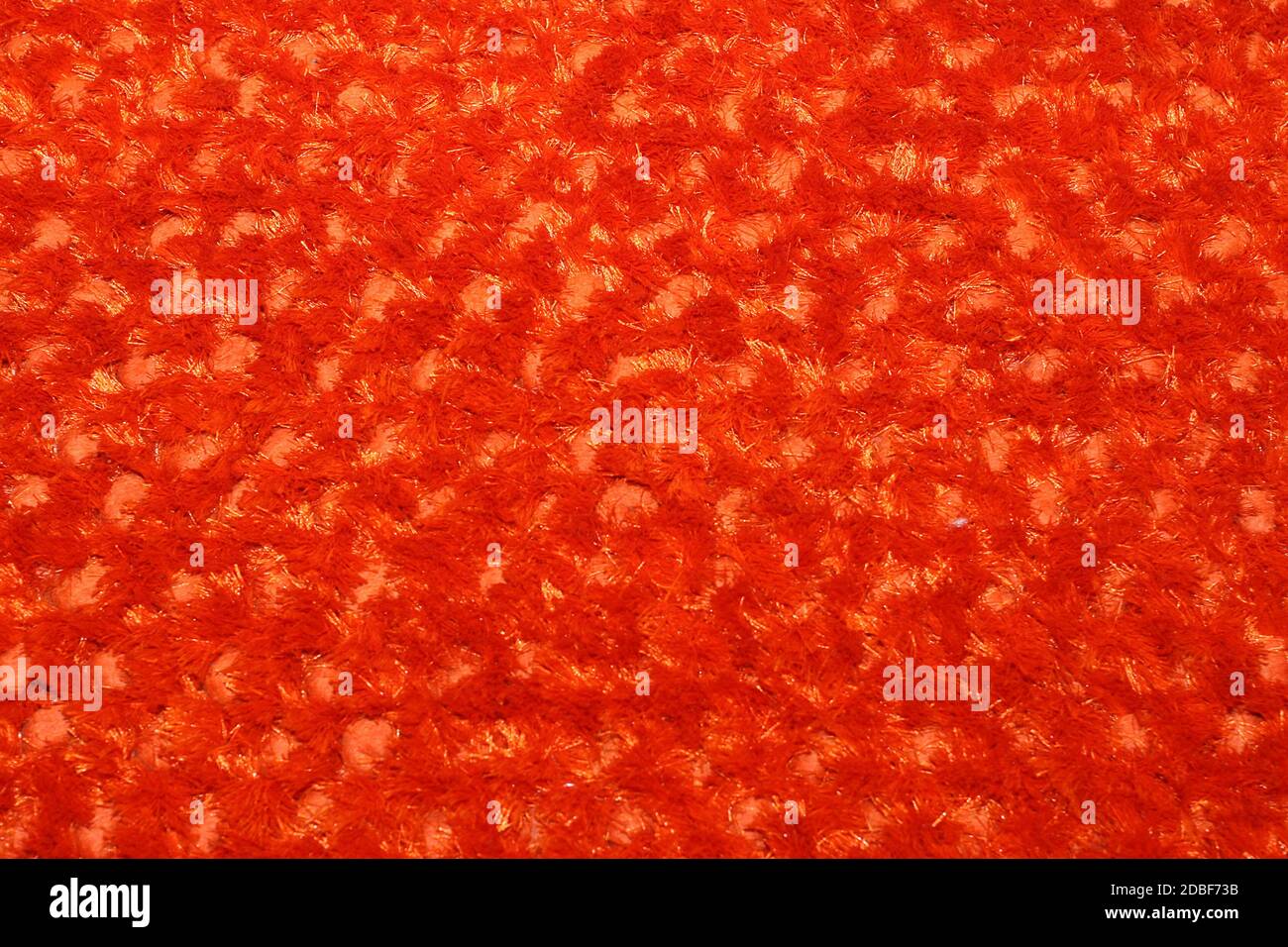 Tappeto rosso fatto naturale lana merinos Foto stock - Alamy