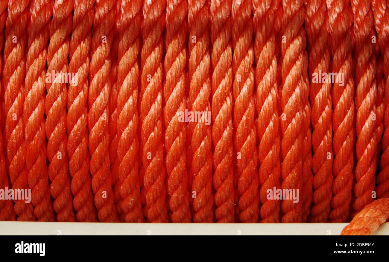Corda rossa in fibre sintetiche Foto Stock
