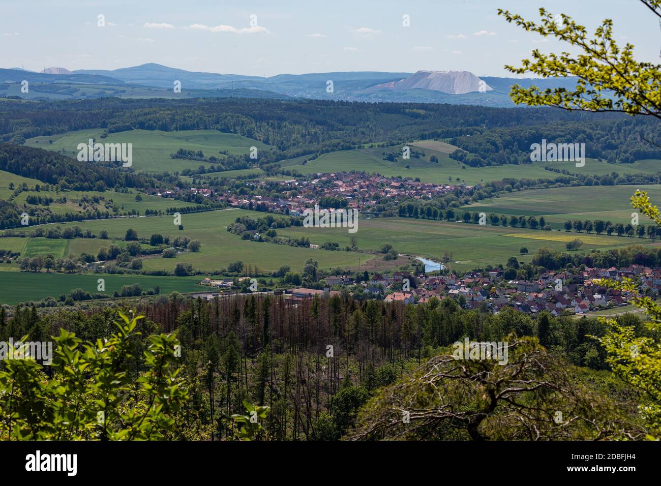 Il paesaggio della Valle di Werra a Herleshausen in Germania Foto Stock