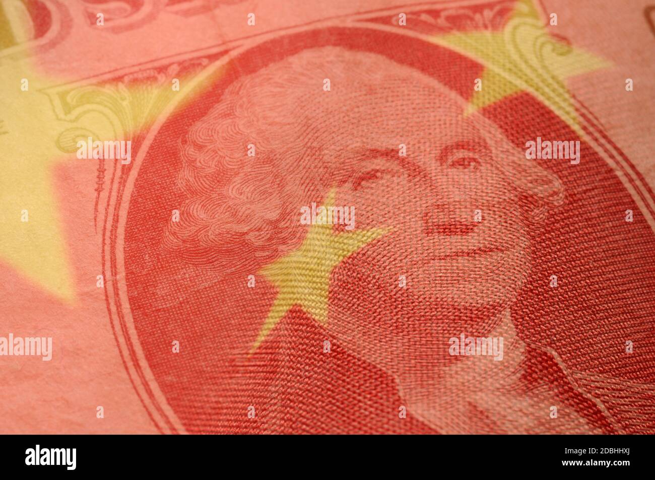 Dollaro americano con bandiera cinese Foto Stock