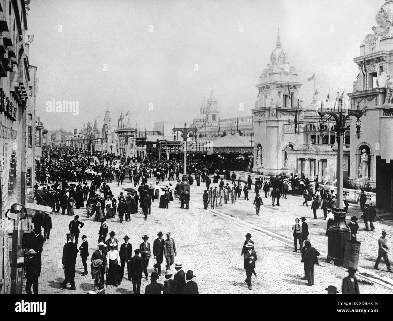 "Visitatori nella sezione dei divertimenti "The Pike" alla fiera mondiale di St. Louis (Louisiana Purchase Exposition)." Foto Stock