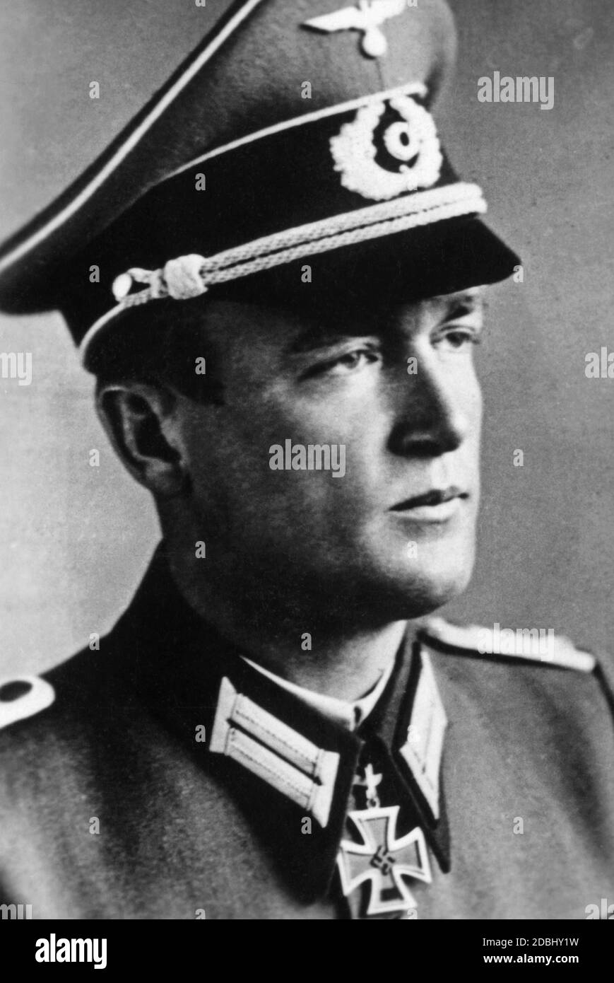 Harro Brenner, Fanteriekompanie deutsche Kampfstaffel (Africa), con la Croce del Cavaliere nel 1940. La data è la data di conferimento. Foto Stock