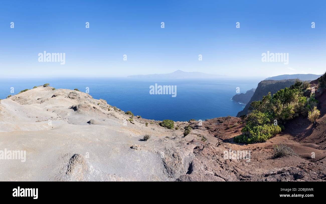 Paesaggio grigio erosione sulla costa nord di la Gomera Foto Stock