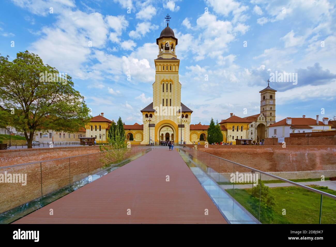 Campanile della Cattedrale di coronazione in Alba Carolina Cittadella, Alba Iulia, Romania Foto Stock