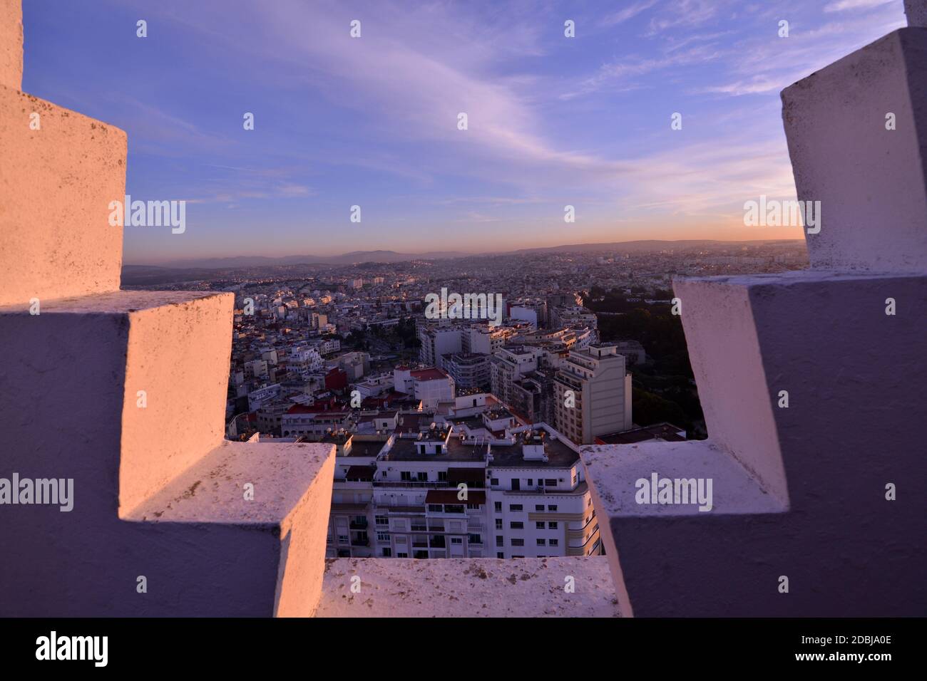 Una fotografia aerea della città di Tangeri in Marocco. Foto Stock