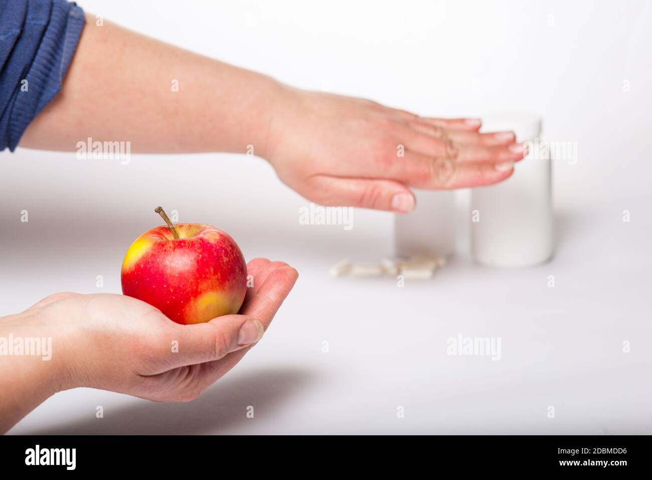 Misure preventive per combattere il cornavirus con una dieta sana e. stile di vita sano Foto Stock