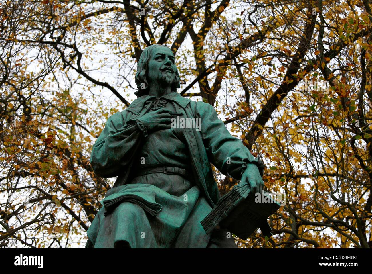 Das Jakob-Böhme-Denkmal im Park des Friedens erinnert an den Schuster und Theosophen, der in Görlitz wirkte. Görlitz kurbelt Böhme-Forschung An. Alle Foto Stock