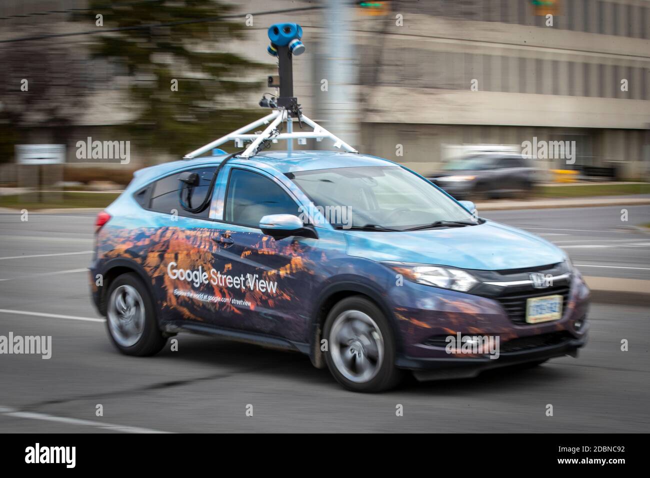 Auto Google Street view con una fotocamera 360 collegata alla parte superiore a Kingston, Ontario, martedì 17 novembre 2020. Foto Stock