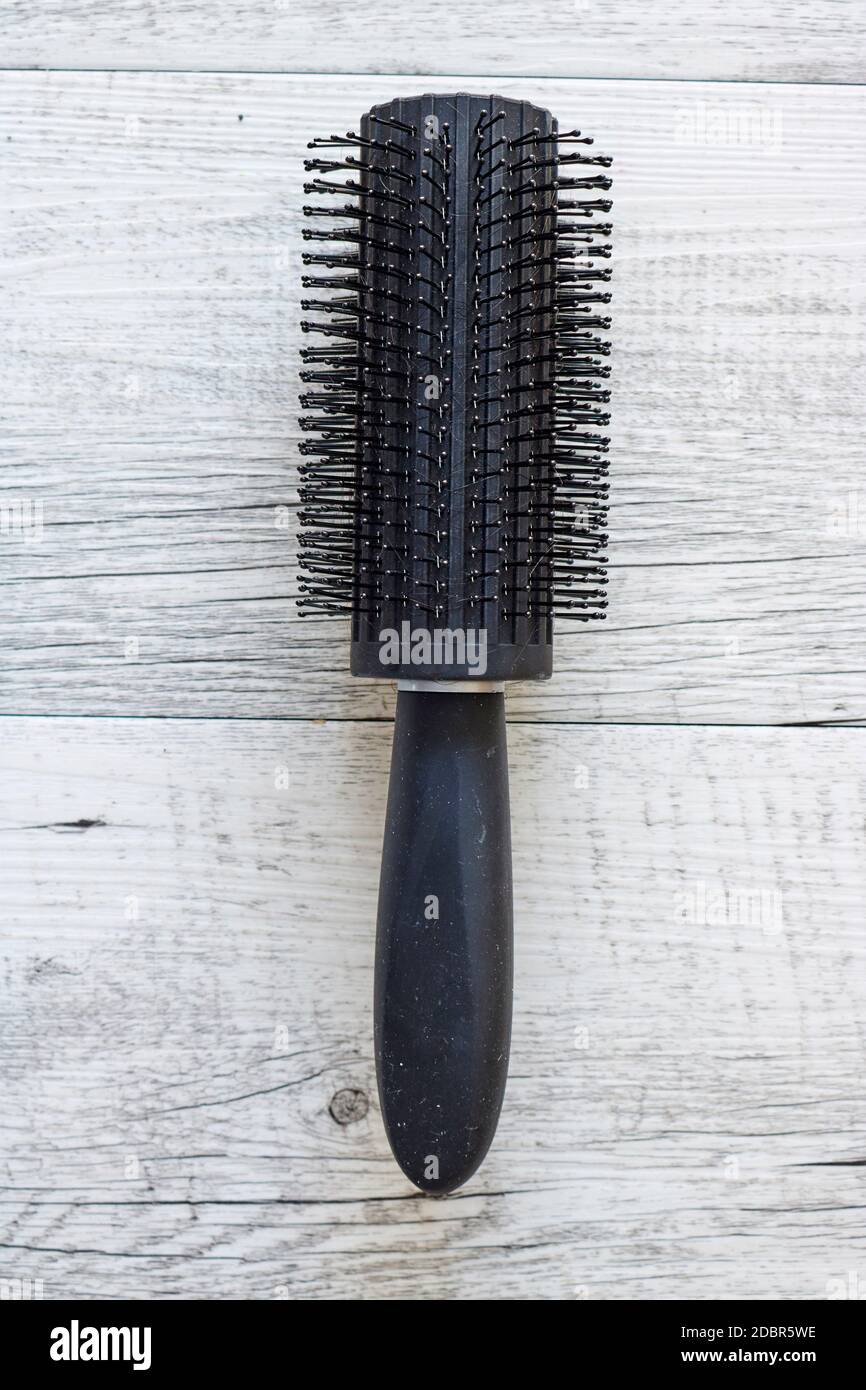 Una foto studio di una spazzola per capelli Foto stock - Alamy
