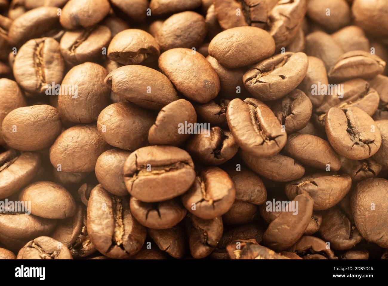sfondo di chicchi di caffè arrostiti aromatici marroni Foto Stock