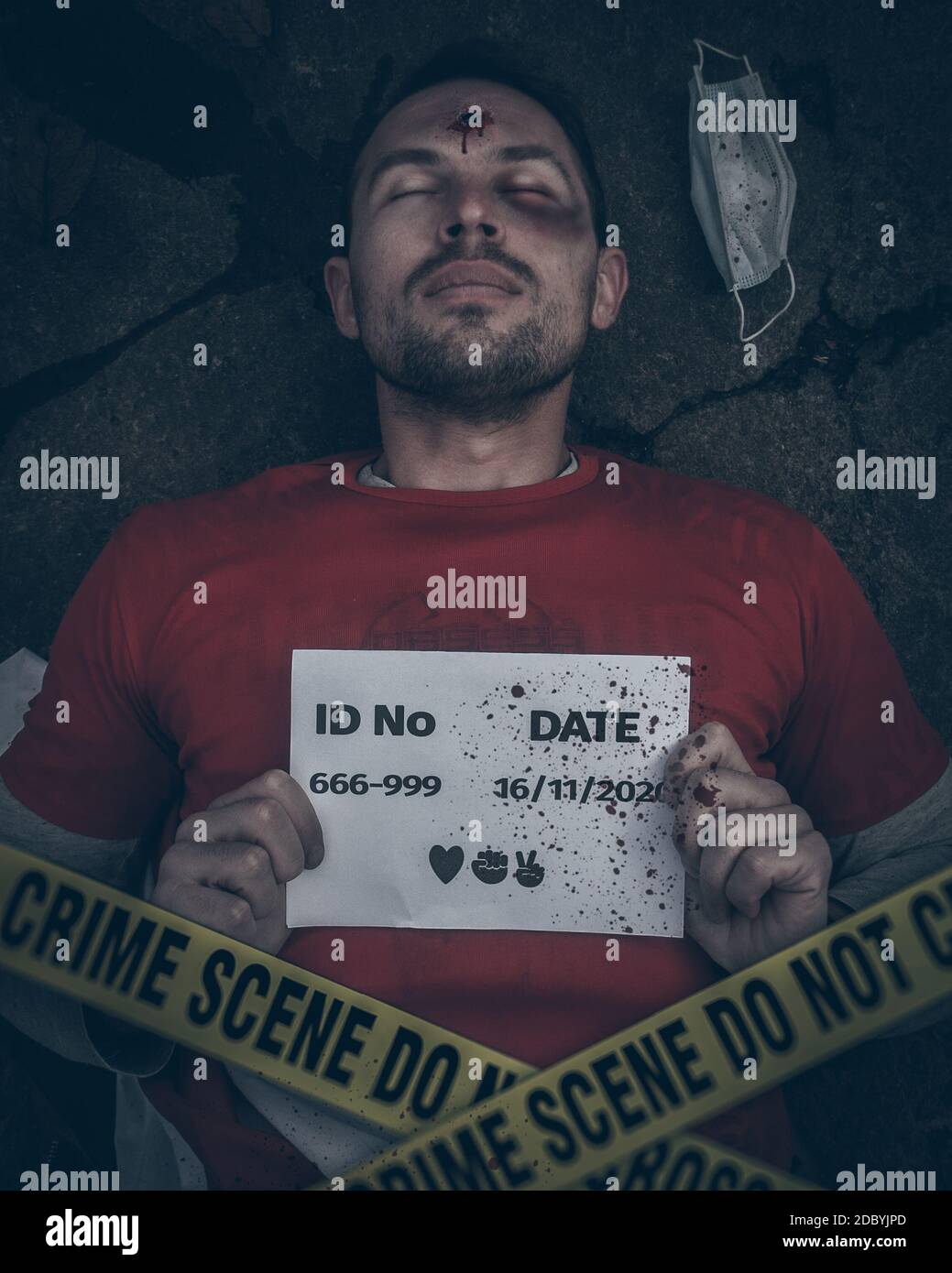 Omicidio di una foto di concetto uomo, scena del crimine e nastri gialli Foto Stock