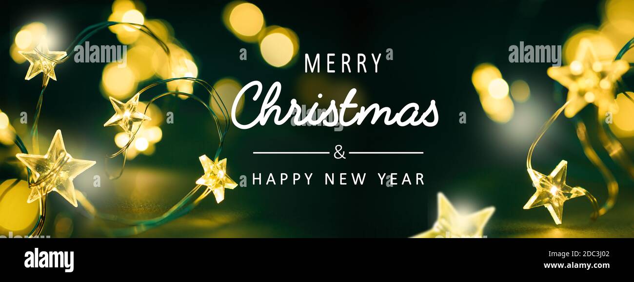 Art Merry Natale e felice anno nuovo biglietto di auguri o concetto di banner, albero di Natale decorazione luce. Foto Stock