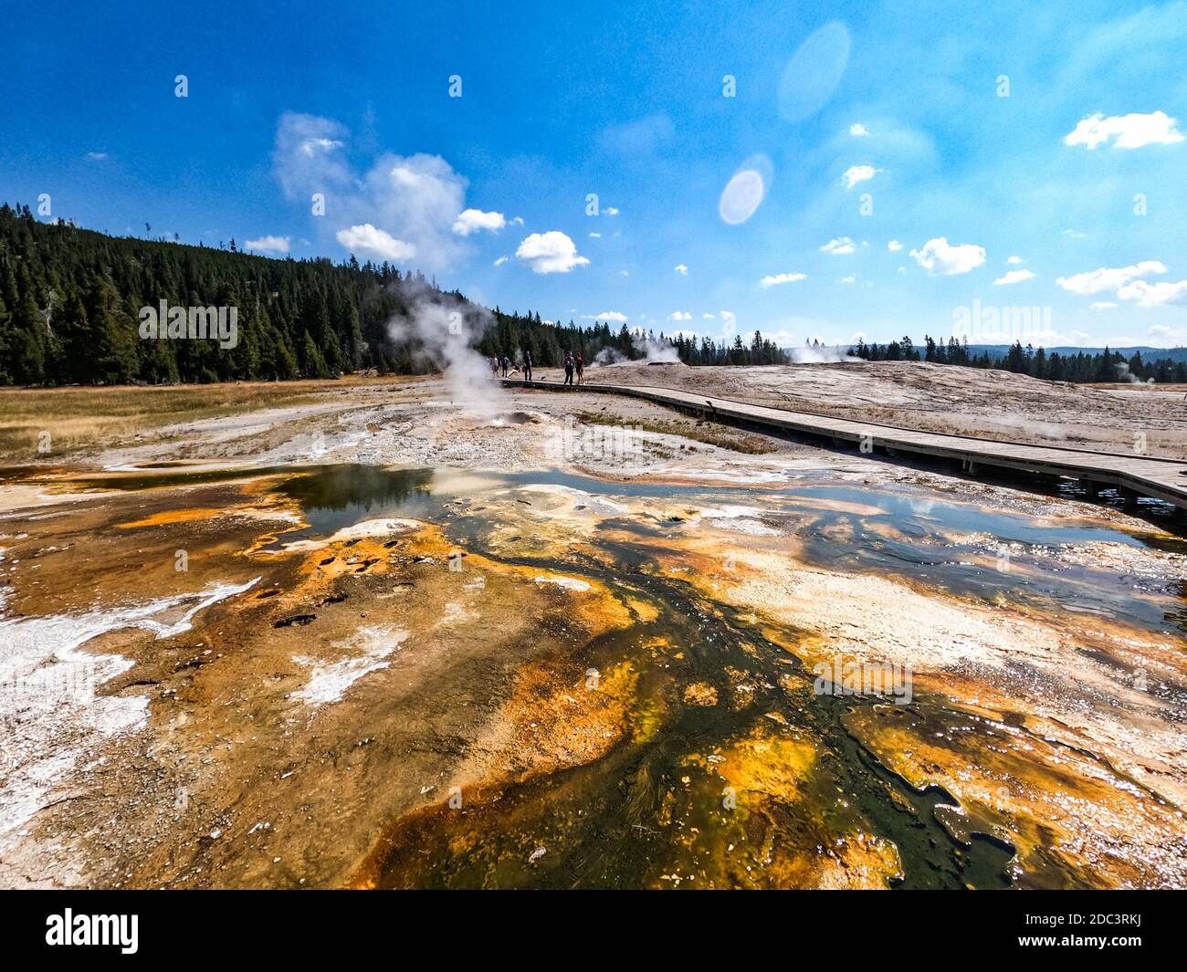 Tappetino batterico, Upper Geyser Basin, Yellowstone National Park, Wyoming, Stati Uniti. Foto Stock