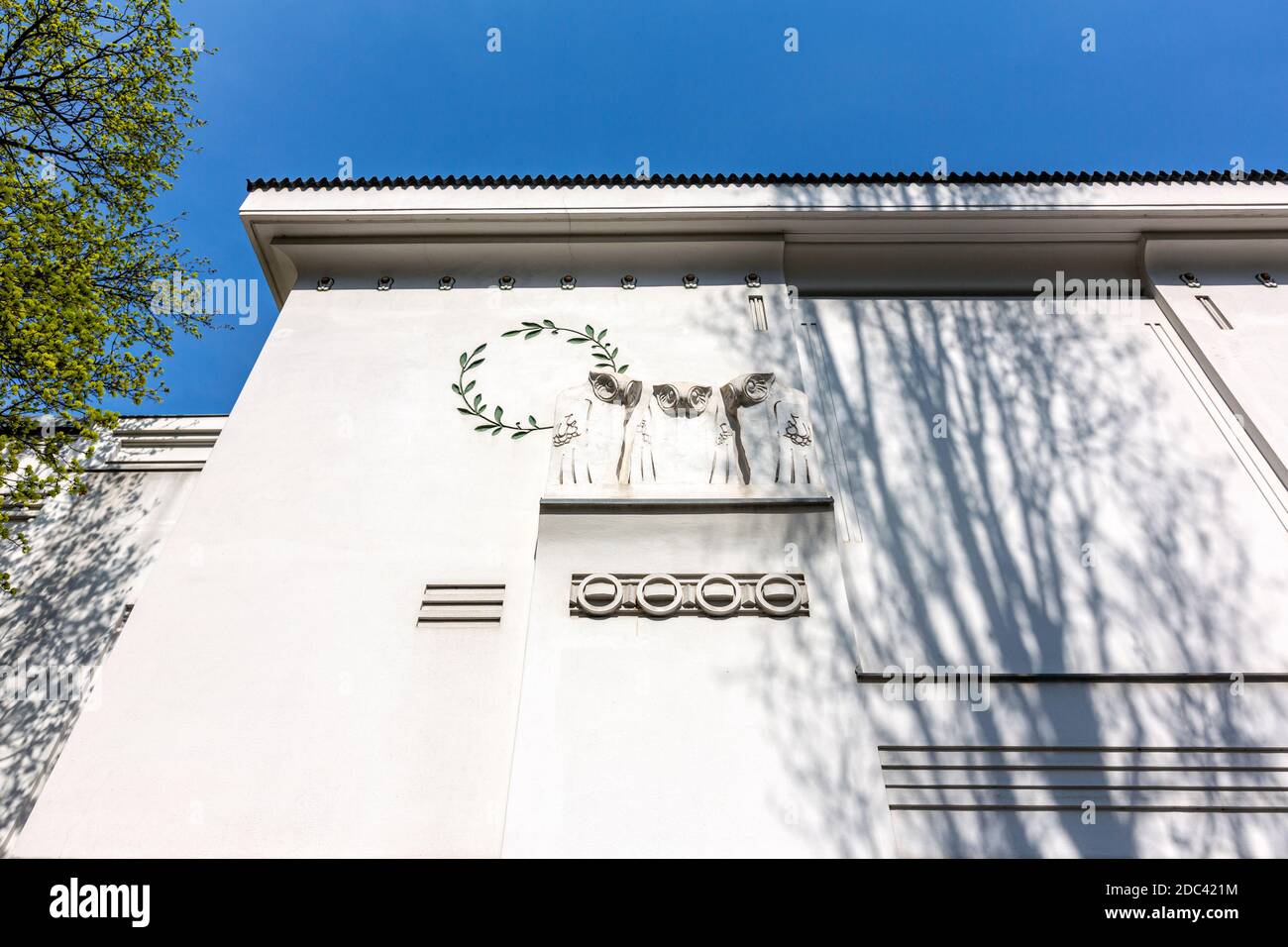 Jugendstil gufi sulla façade di Koloman Moser, Secession Building di Joseph Maria Olbrich, Vienna, Austria Foto Stock