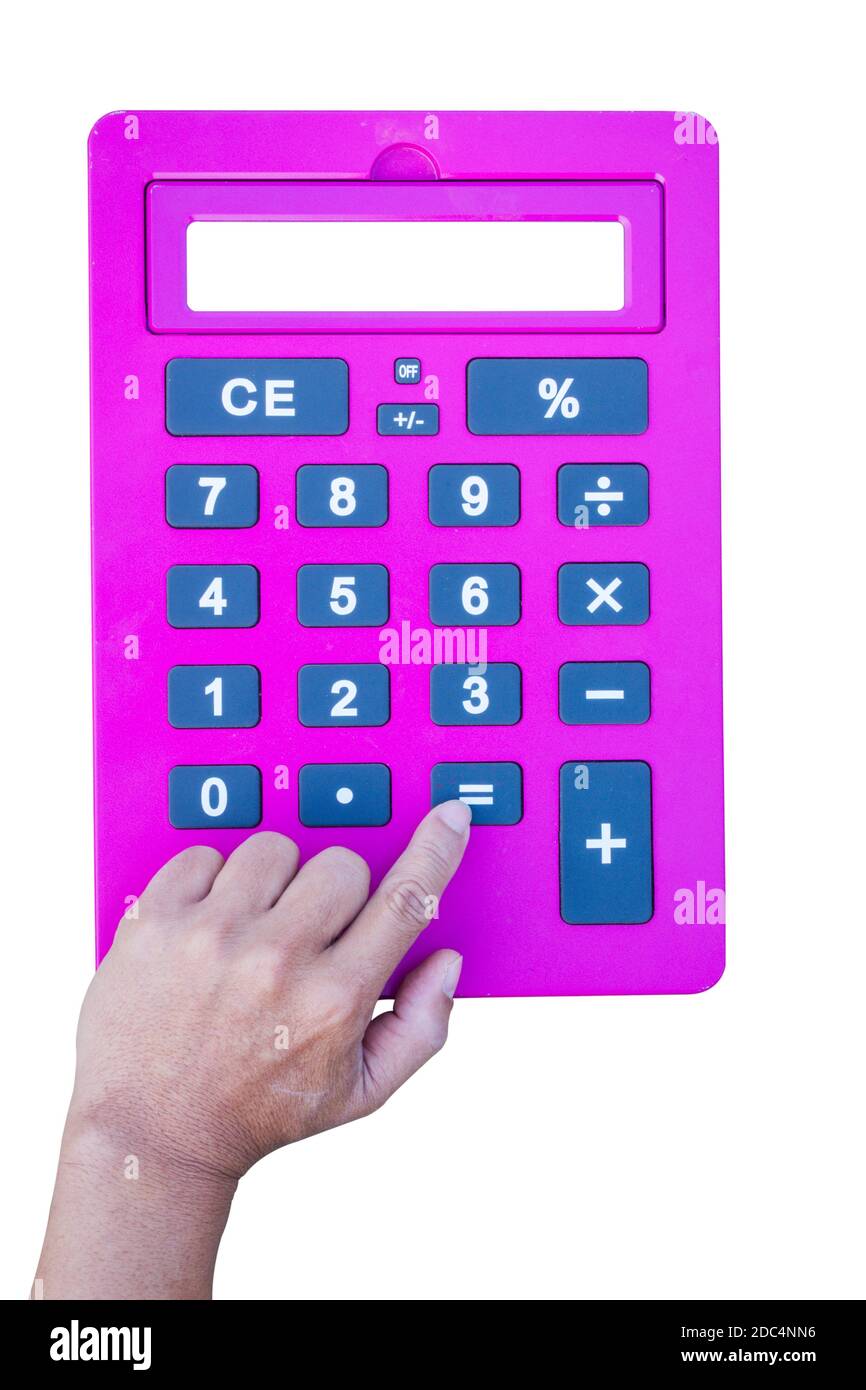 calcolatrice rosa isolata su sfondo bianco con spazio bianco sullo schermo,  premendo manualmente il pulsante equal, con spazio bianco sullo schermo  Foto stock - Alamy