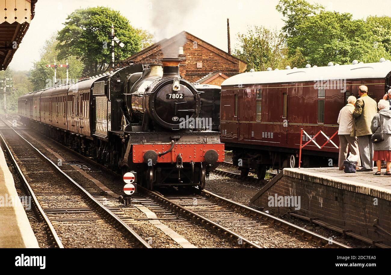 7802 Bradley Manor sulla Seven Valley Railway a Bridgnoth Stazione Foto Stock