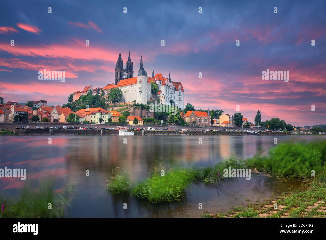 Albrechtsburg - castello tardo gotico a Meissen, Germania. Scatto a lunga esposizione Foto Stock