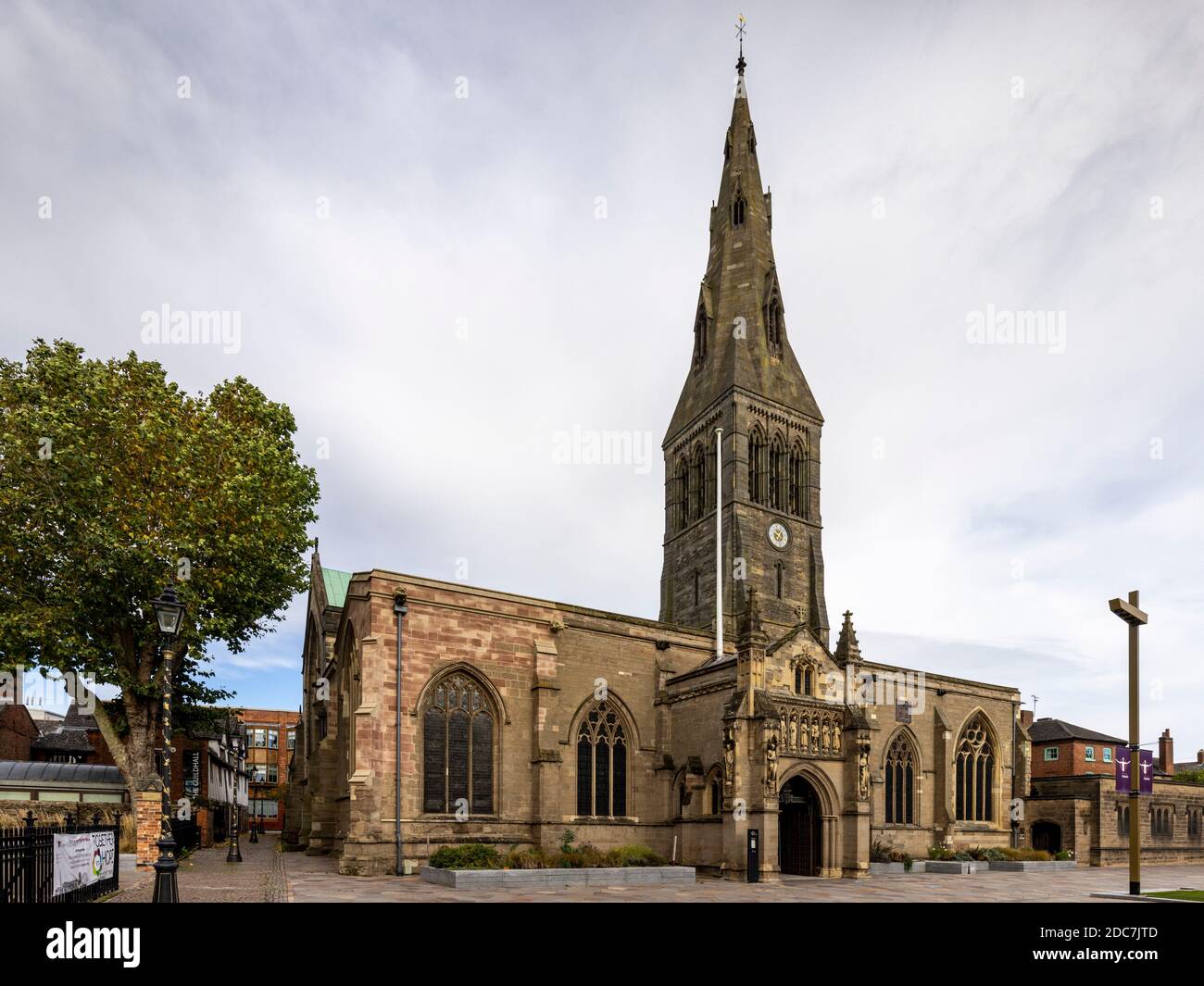 La Cattedrale di Saint Martin, Leicester, comunemente conosciuta come Leicester Cathedral, Leicestershire, Inghilterra Foto Stock