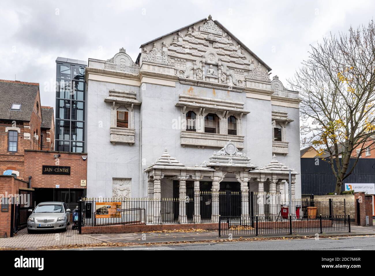 Il Jain Center su Oxford Street a Leicester è Foto Stock