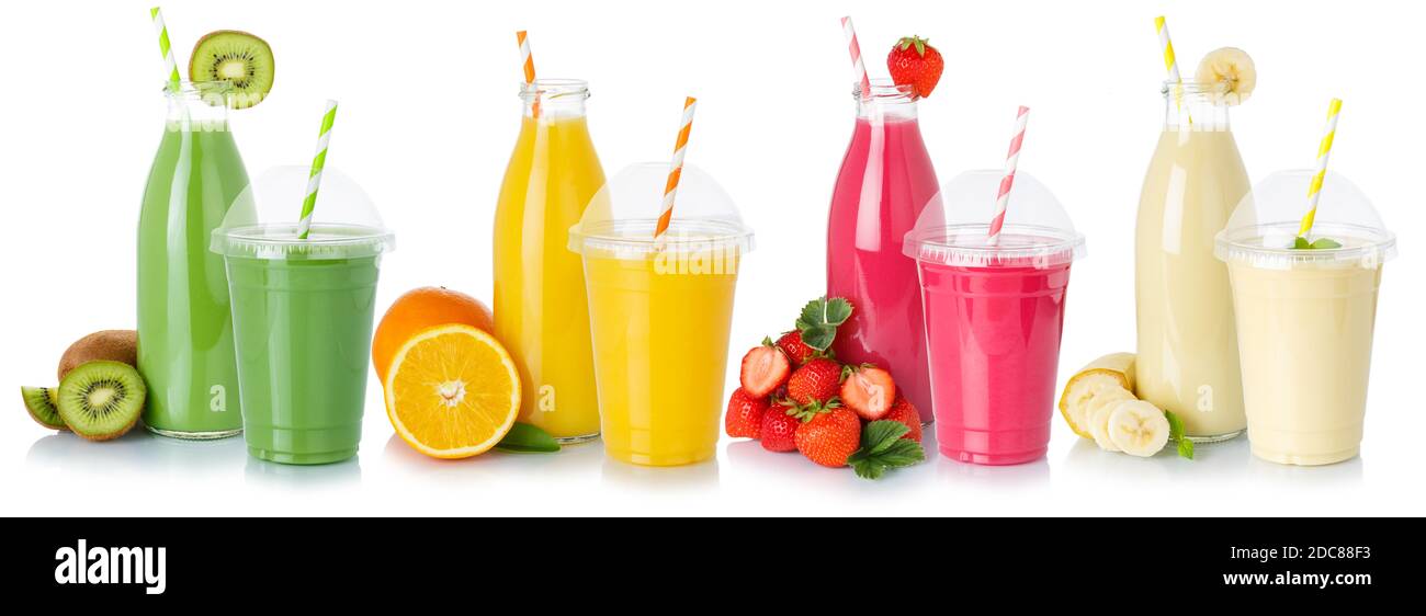 Bevande bevande bevande frullati frullati succo di frutta paglia in A. bottiglia e tazza isolate su sfondo bianco Foto Stock