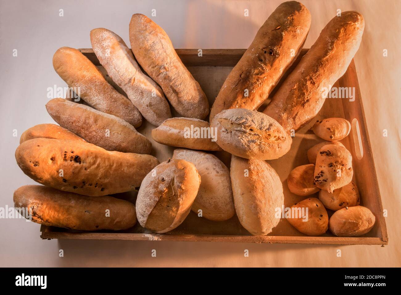 Pane italiano, diversi tipi di pane delle regioni italiane Foto Stock