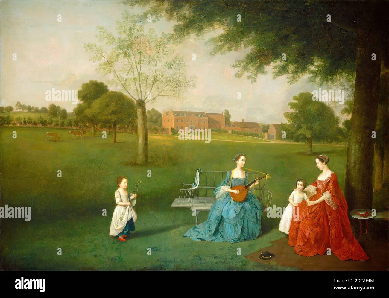 Arthur Devis, (artista), British, 1712 - 1787, membri della famiglia Maynard nel parco a Waltons, c.. 1755/1762, olio su tela, totale: 138.5 x 195.6 cm (54 1/2 x 77 in.), incorniciato: 158.8 x 217.2 x 7 cm (62 1/2 x 85 1/2 x 2 3/4 in Foto Stock