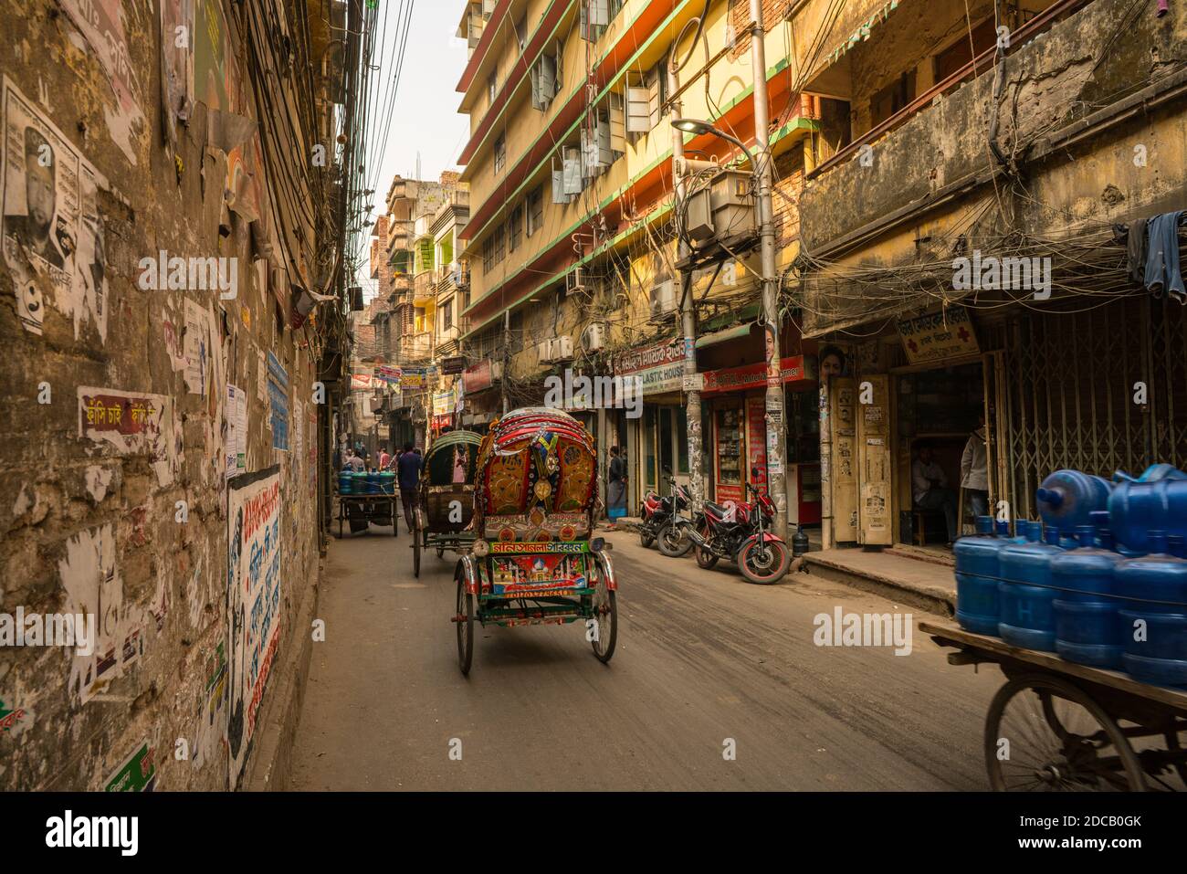 Strade della Vecchia Dhaka Foto Stock
