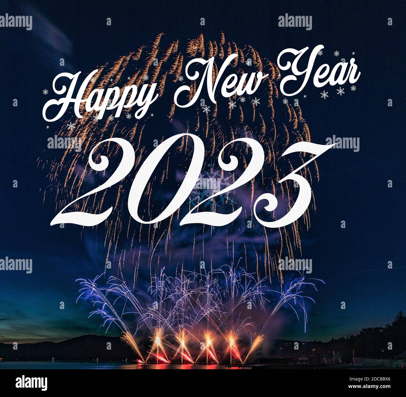 Felice anno nuovo 2023 con sfondo fuochi d'artificio. Celebrazione Capodanno 2023 Foto Stock