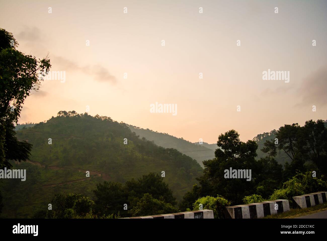 Il lago Umiam si trova a Shillong. L'immagine della vista aerea è presa al lago di Umiam shillong meghalaya india. Foto Stock