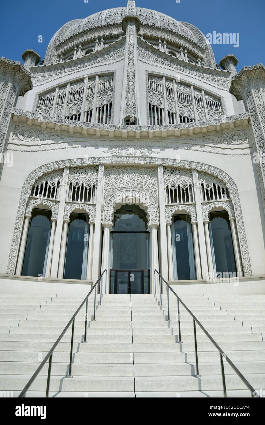 Vintage e classico ornato design architettonico del tempio religioso Foto Stock