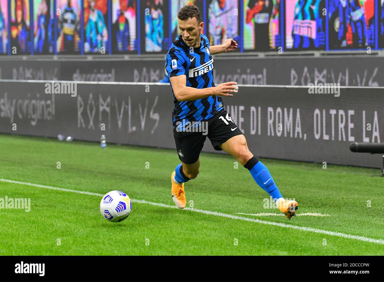 Milano, Italia. 31 ottobre 2020. Ivan Perisic (14) di Inter Milan ha visto nella serie UNA partita tra Inter Milan e Parma Calcio 1913 a San Siro a Milano. (Foto: Gonzales Photo - Tommaso Fimiano). Foto Stock