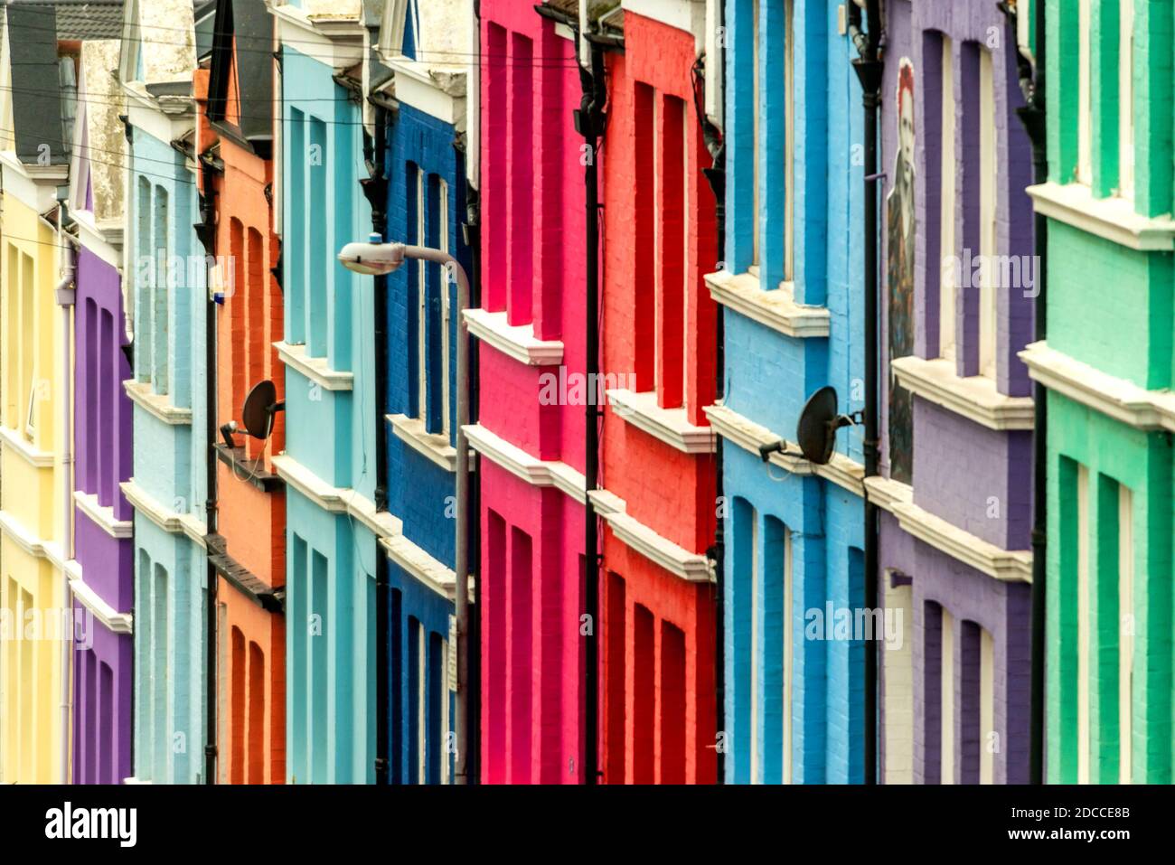 Brighton, 20 novembre 2020: Case colorate in Blaker Street, Brighton Foto Stock