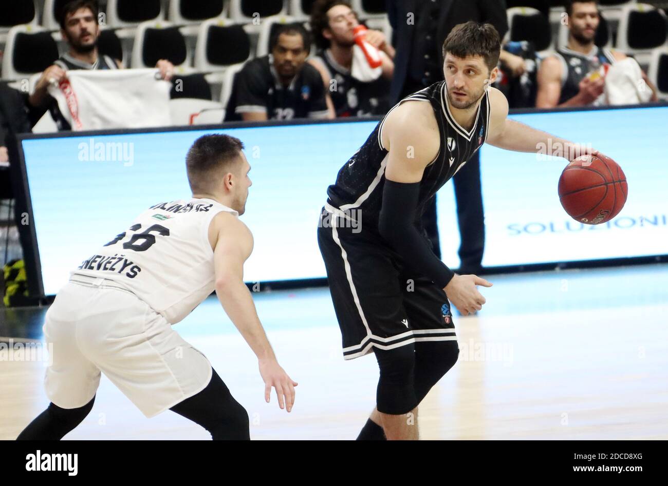 Bologna, Italia. 20 Nov 2020. Stefan Markovic di Virtus Segafredo Bologna durante Virtus Bologna vs Lietkabelis, Basketball Eurocup Championship a Bologna, novembre 20 2020 Credit: Independent Photo Agency/Alamy Live News Foto Stock