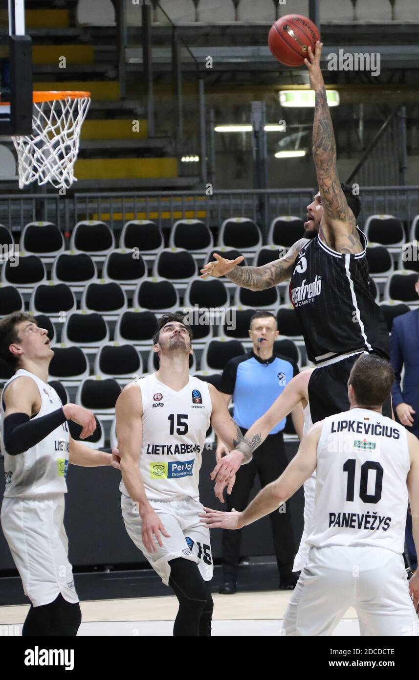 Bologna, Italia. 20 Nov 2020. Bologna, Italia, Segafredo Arena, 20 Nov 2020, Julian Gamble di Virtus Segafredo Bologna durante Virtus Bologna vs Lietkabelis - Basketball Eurocup Championship - Credit: LM/Michele Nucci Credit: Michele Nucci/LPS/ZUMA Wire/Alamy Live News Foto Stock