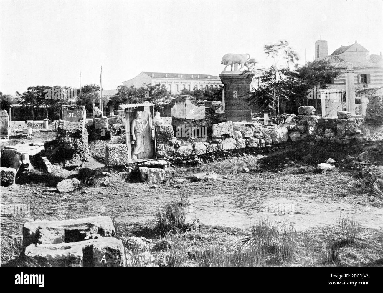 Kerameikos Temenos der Hekate Ostteil (Der Friedhof am Eridanos, ABB. 18). Foto Stock