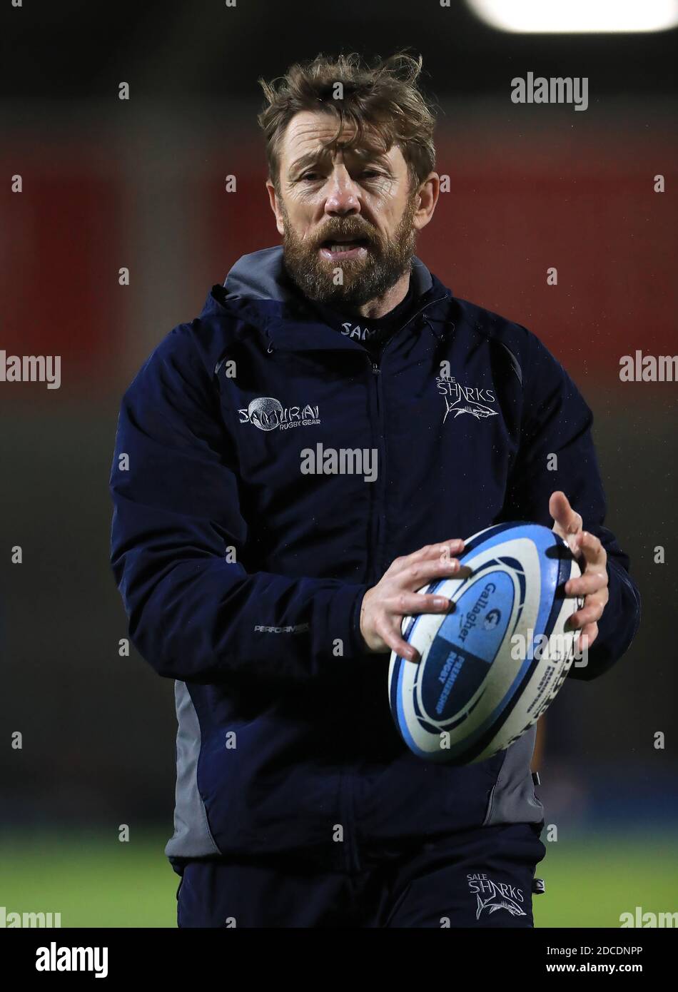 Vendita Sharks 'allenatore di difesa Mike Forshaw prima della partita Gallagher Premiership presso l'AJ Bell Stadium, Salford. Foto Stock